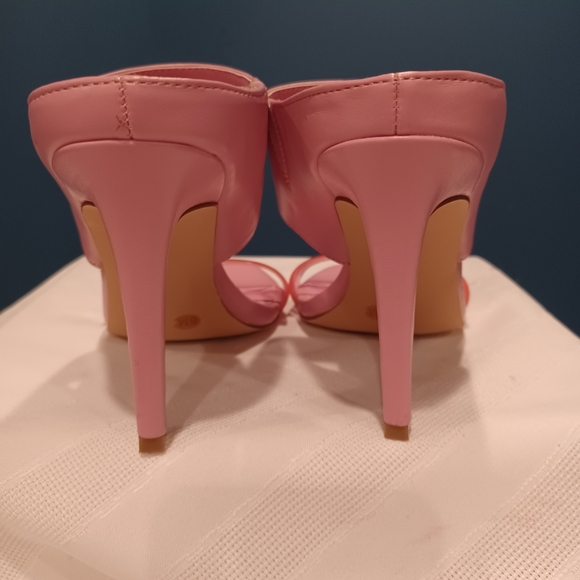 Pre-owned Calvin Klein ShaynaMule Heel in Pink  Size 8m - Picture 3 of 7